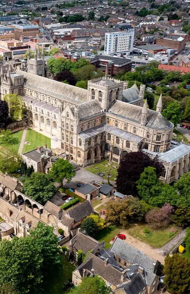 Study overseas services - UK Universities